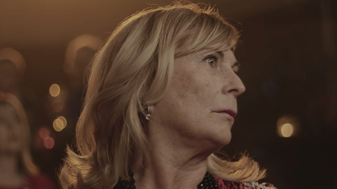 Still from Mustii